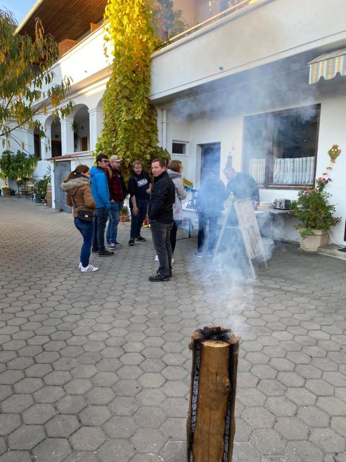 Andreashof Moerbisch Hotel Mörbisch am See Exterior foto
